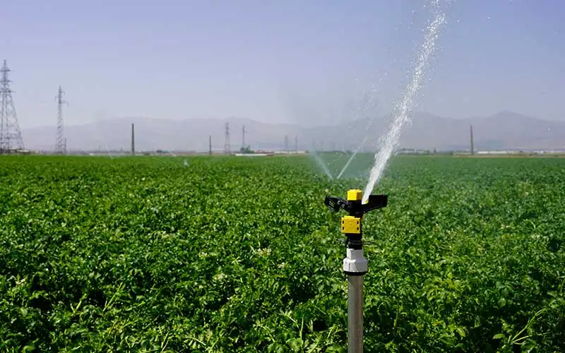 عملکرد انواع آبپاش پلیمری در آبیاری