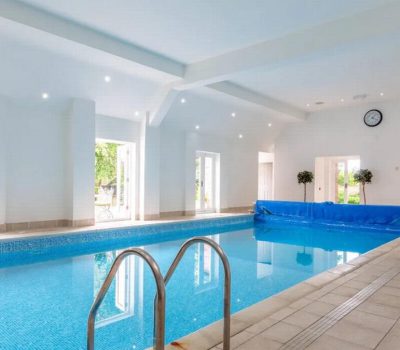 استخر و جکوزی ویسپار